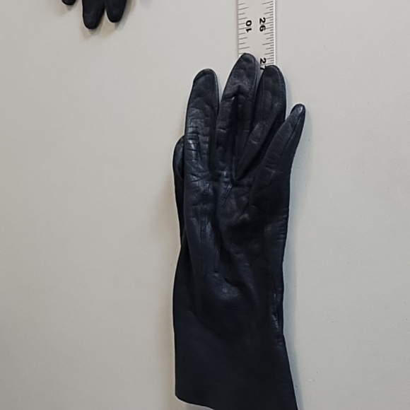 Genuine Soft Supple Thin Leather Driving Gloves Top Detail Dark Nay Blue - Picture 5 of 11